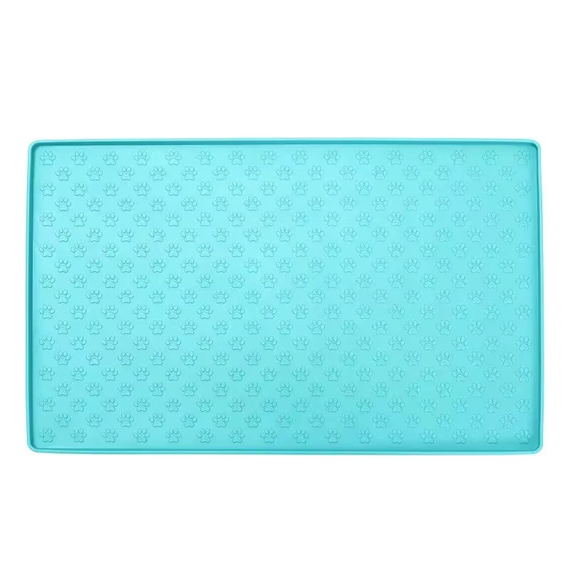 The SplashGuard™: Alfombrilla de Comida Antideslizante y Premium